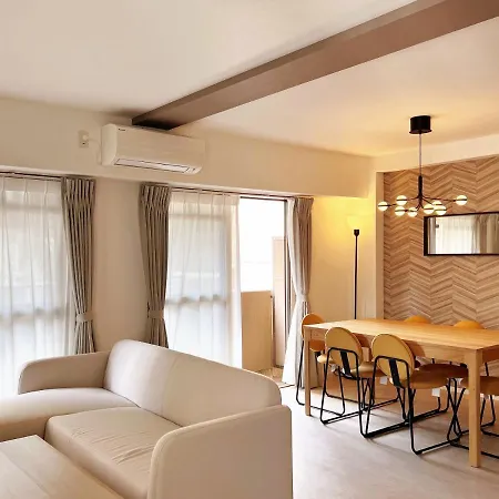 Dio Higashi Shinsaibashi Apartment